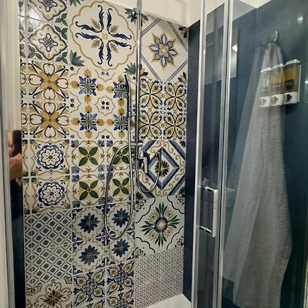 Casa Lumina Center New Daire Katanya